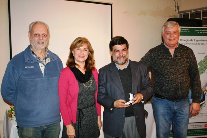 150723 ingenieros agasajados Molina